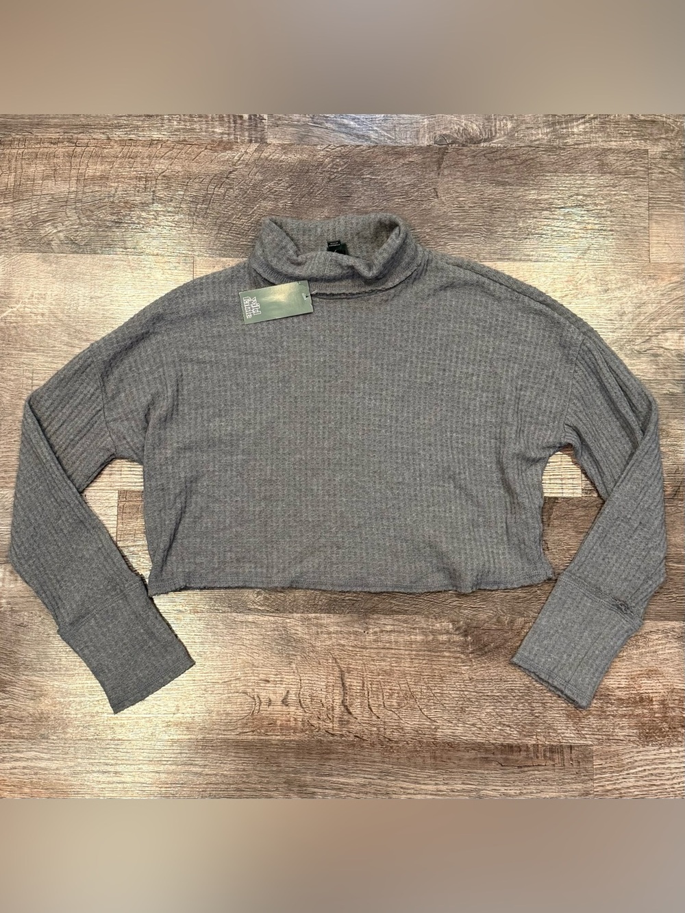 NWT Wild Fable Soft Gray Cropped Long Sleeve Turtleneck Small Waffle Knit